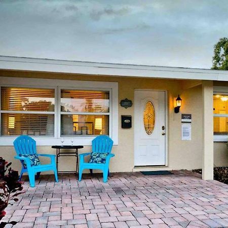 Great Shape After Milton-Pool Home Wows! Po Venice Esterno foto
